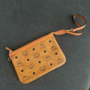 MCM pouch